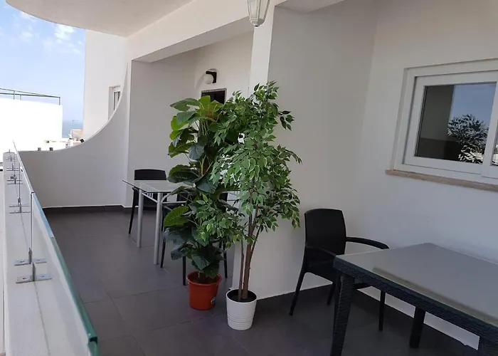Apartamentos Tio Papel II